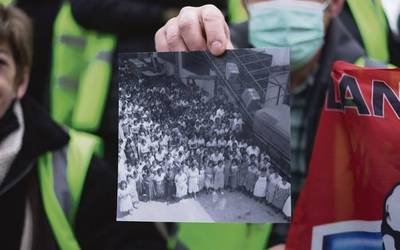 Artiach: Historiaren hari gorria