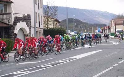 Euskal Herriko Itzulia atzera ere Sakanatik pasako da
