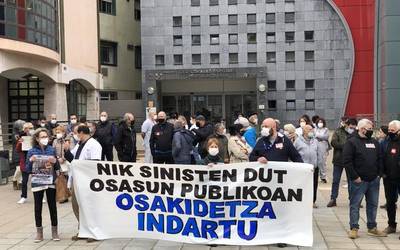 Elkarretaratzea, Osasun Sailaren "immobilismoa eta konponbiderik eza" salatzeko