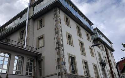 Zazpi kasu berrirekin, gora egin dute kasuek bailarako adinekoen egoitzetan
