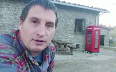 Telefono kabinak kenduko dituzte 2022an