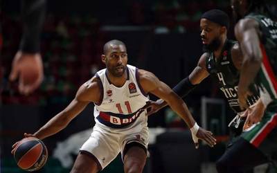 Baskonia eta Unicsen arteko partida atzeratu dute Ukrainako gatazkaren ondorioz