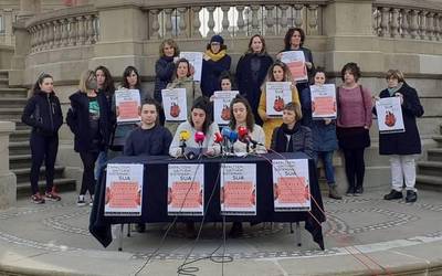 Martxoaren 8an "zapaltzen gaituen sistemari su" ematera deitu du mugimendu feministak