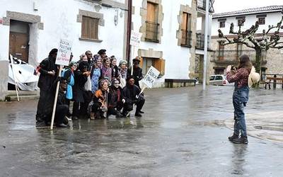 Amiñe eta attune beino gehiago