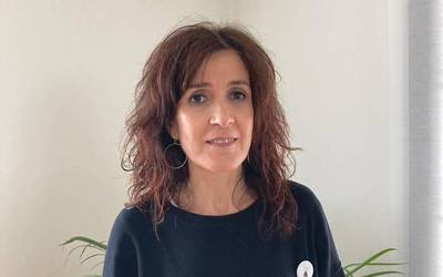 «Herri euskaldun ttiki bat nahi nuen optika irekitzeko»