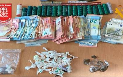 Gizonezkoa droga salmentagatik atxilotua
