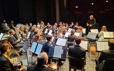Zumarragako musika banda zuzenduko du Iñigo Cearsolok domekan