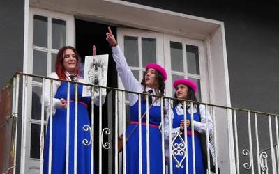 Giro onean osptau ziren Inauteriak Legorretan