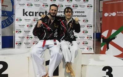 Esther Gomez eta Carlos Sanchez bigarren Euskadiko beteranoen txapelketan