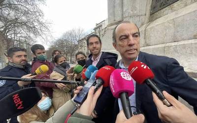 631 atxikimendu bildu ditu dagoeneko Sayas eta Adaneroren aldeko plataformak