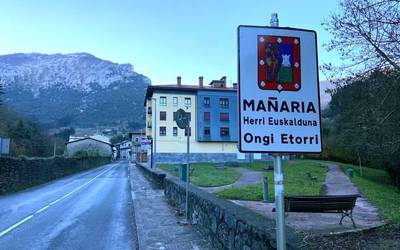 Euskararen erabilerak behera egin du euskaldunak %80tik gora diren herrietan