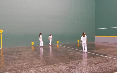 San Blas jaietako pilota txapelketako finalak jokatu ziren asteburuan