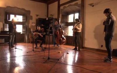 Goi mailako musikarien gipsy jazz doinuak