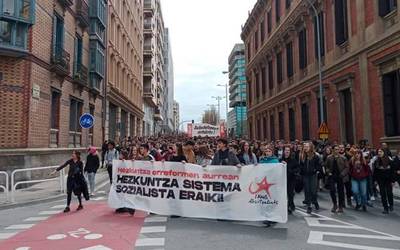 Ikasle Abertzaleen greba, hezkuntza erreformaren aurka