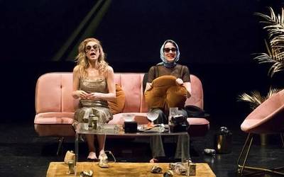 Khea Ziater konpainiaren Winona & Grace ikuskizuna Arriaga antzokian eskainiko dute