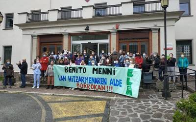 «Zerbitzu ona emateko lan baldintza duinak behar ditugu»