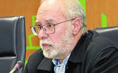 Hitzaldiak egingo dira arratsaldean Kofradian 'COVIDari beste begirada bat' lelopean