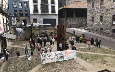 KPIren igoera handiak "eragin dramatikoa"