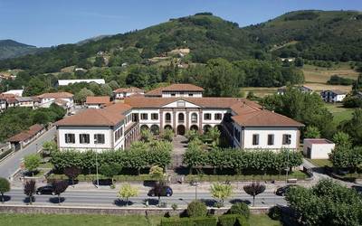 Elizondoko zahar etxea berritzeko proiektua aurkeztuko dute apirilaren 5ean eta 6an Arizkunenean