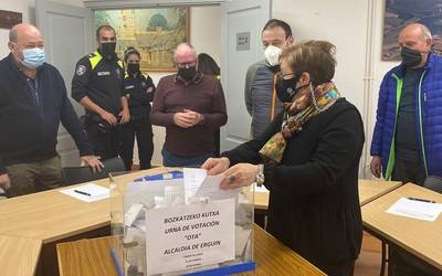 Erguin auzoko zortzi kaletan TAO ezartzea nahi dute, eta zazpitan ez