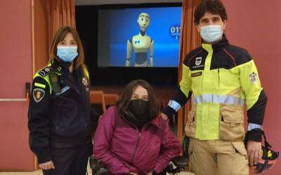 Errepidean "ordezkorik ez" dutela azaldu diete gazteei 'Don't be Dummy' programaren barruko saioan