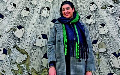 Leyre Castro: “Bizitza maleta batean sartuta iristen dira errefuxiatuak”