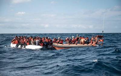 Ibon Etxeberriak migrazioa izango du hizpide gaurko 'Itsasoa zeharkatzen' hitzaldian