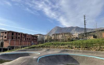 326.000 euro Atxondon parke osasungarria egiteko