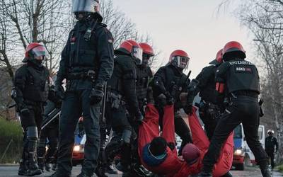 "Isun oldea" jasotzen ari direla salatu du Tubacexeko Enpresa Batzordeak