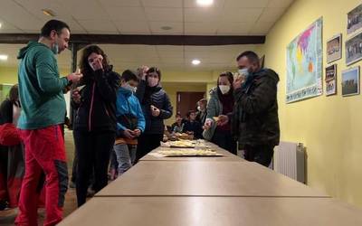 Gaztagintzaren nondik norakoak ezagutzeko jardunaldiak bisitari ugari elkartu ditu Gomiztegin