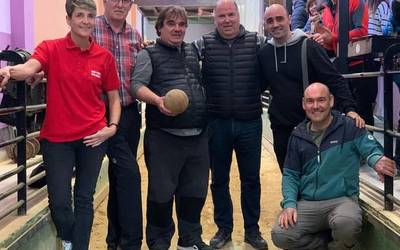 Oier Ugarteburuk irabazi berriz eta J.A. Nuñezek bigarren Elgetan