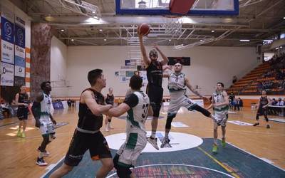 Juaristi ISBk ezin izan dio irabazi Caceres Patrimonio de la Humanidad taldeari