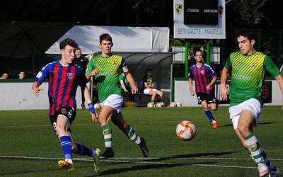 Igoera faseko lehen kanporaketa jokatuko du Leitzako Aurrera futbol taldeak larunbatean Beriainen