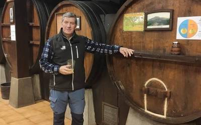 «Sagardotegia 800 urteko historia duen burdinola batean dago eta badu bere xarma»