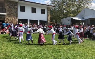 Festa giro ederra Elorregi, Olabarrieta eta San Andres auzoetan