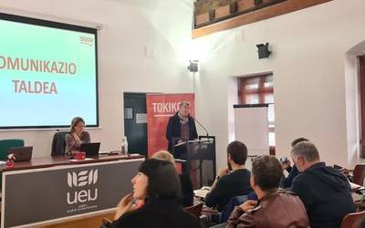Komunikazio talde izaera "sendotu" nahi du Tokikomek
