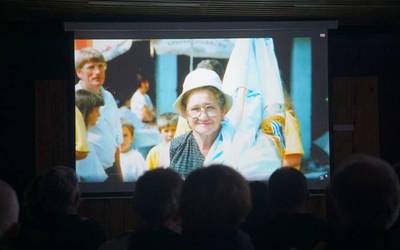 Emozioa bor-bor, 'BoluntOrioak, izar ikusezinak' dokumentalaren aurrestreinaldian