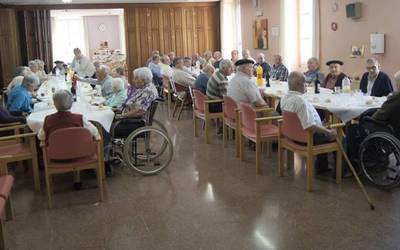 Elizondoko Zahar etxeko adinekoak buelta bat ematera aterako dituzte maiatzaren 8an