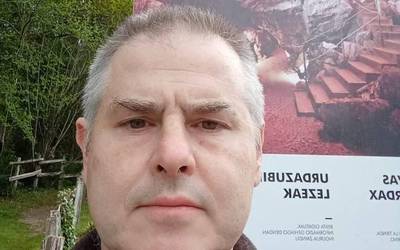 «Zikindu gabe eta haur eta adinekoekin egiteko pentsatua dago bisita»