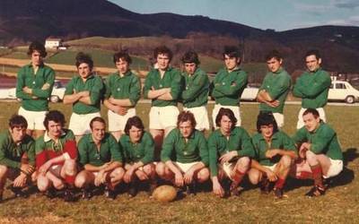 50. urteurrena bertze final batekin ospatuko du Sarako Izarra errugbi taldeak