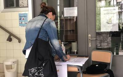 Institutuko familien %62ak bozkatu du bi egunetan