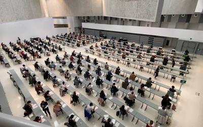 Gasteizko Udalak enplegu publikoko 887 plaza eskainiko ditu