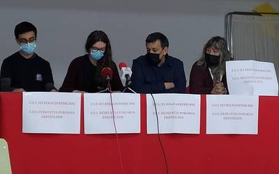 Datorren ikasturtean ere oraingo batxilergo eskaintza mantentzea lortu dute Errekaldeberrin