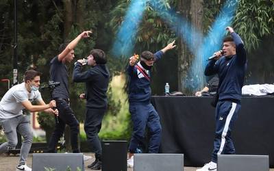 Nerabeentzako euskarazko urban musika lehiaketa abian