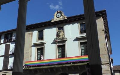 LGTBi+ kolektiboaren testigantzak jaso nahi ditu  Ordiziako Udalak, diagnostikoa osatzeko