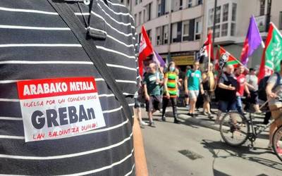 Arabako metalgintzako grebaren eragina nabarmena da eskualdeko enpresa handietan