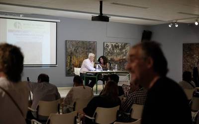 'Porrillóren' lana izan zuten Urduñan hizpide Museoen Nazioarteko Egunean