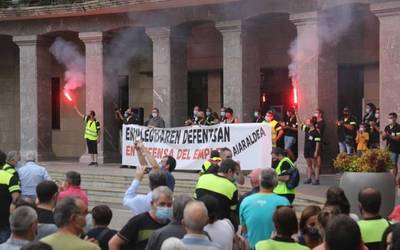 Tubacexeko jaiaren bazkari gonbidapenak eskuragarri daude jadanik
