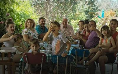 Alcarràs gaurkotasunezko filmaren emanaldia