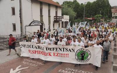 Hainbat herritarrek babestu dute Alconzako langileek egindako manifestazioa